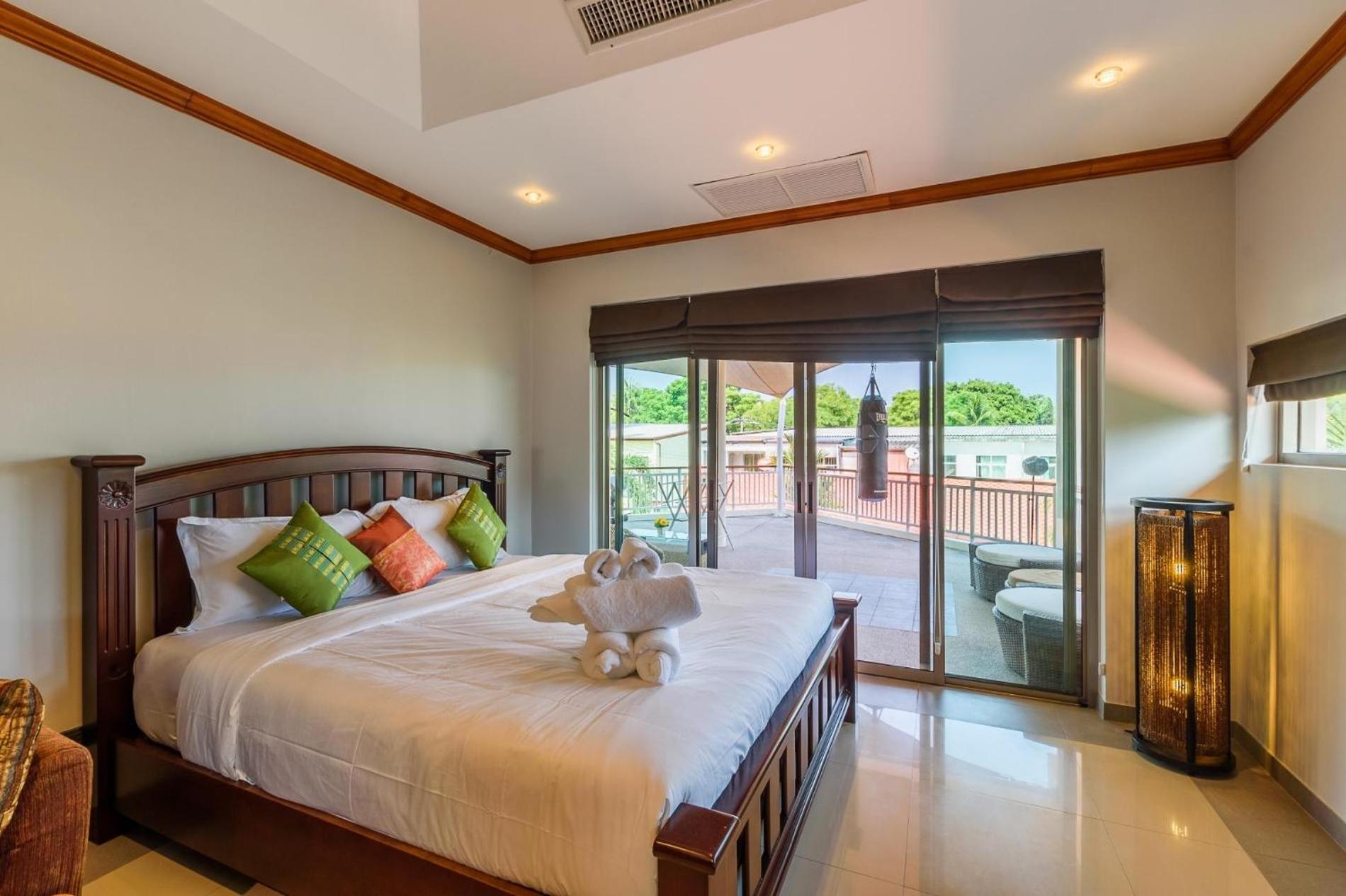 Amber Pool Villa Naiharn Rawai Buitenkant foto