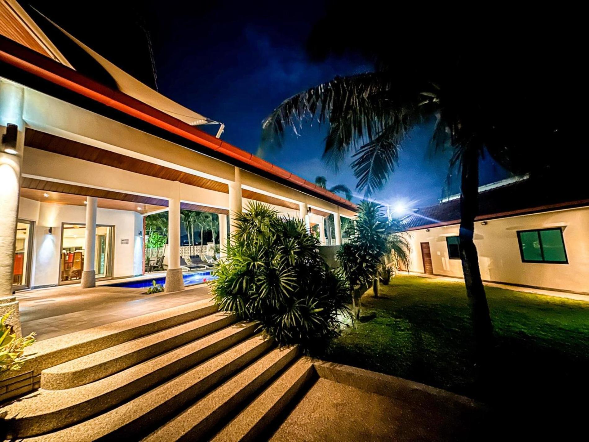 Amber Pool Villa Naiharn Rawai Buitenkant foto